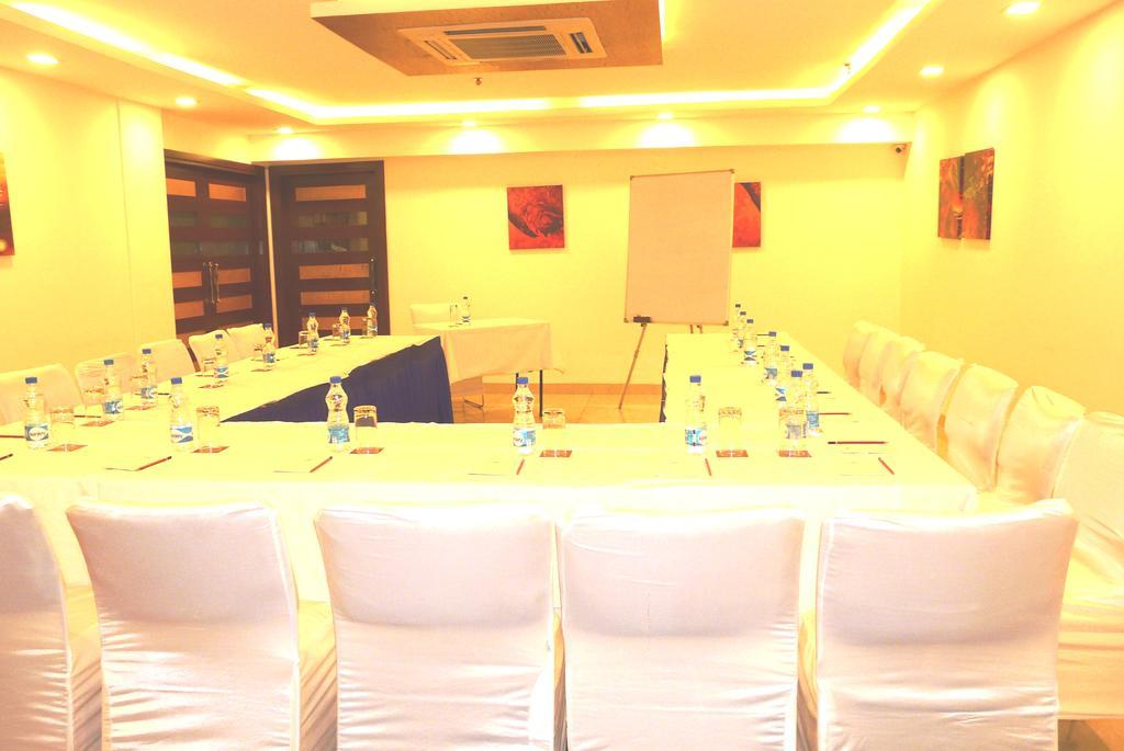 Fabhotel Goodwill Gk 1 Νέο Δελχί Εξωτερικό φωτογραφία